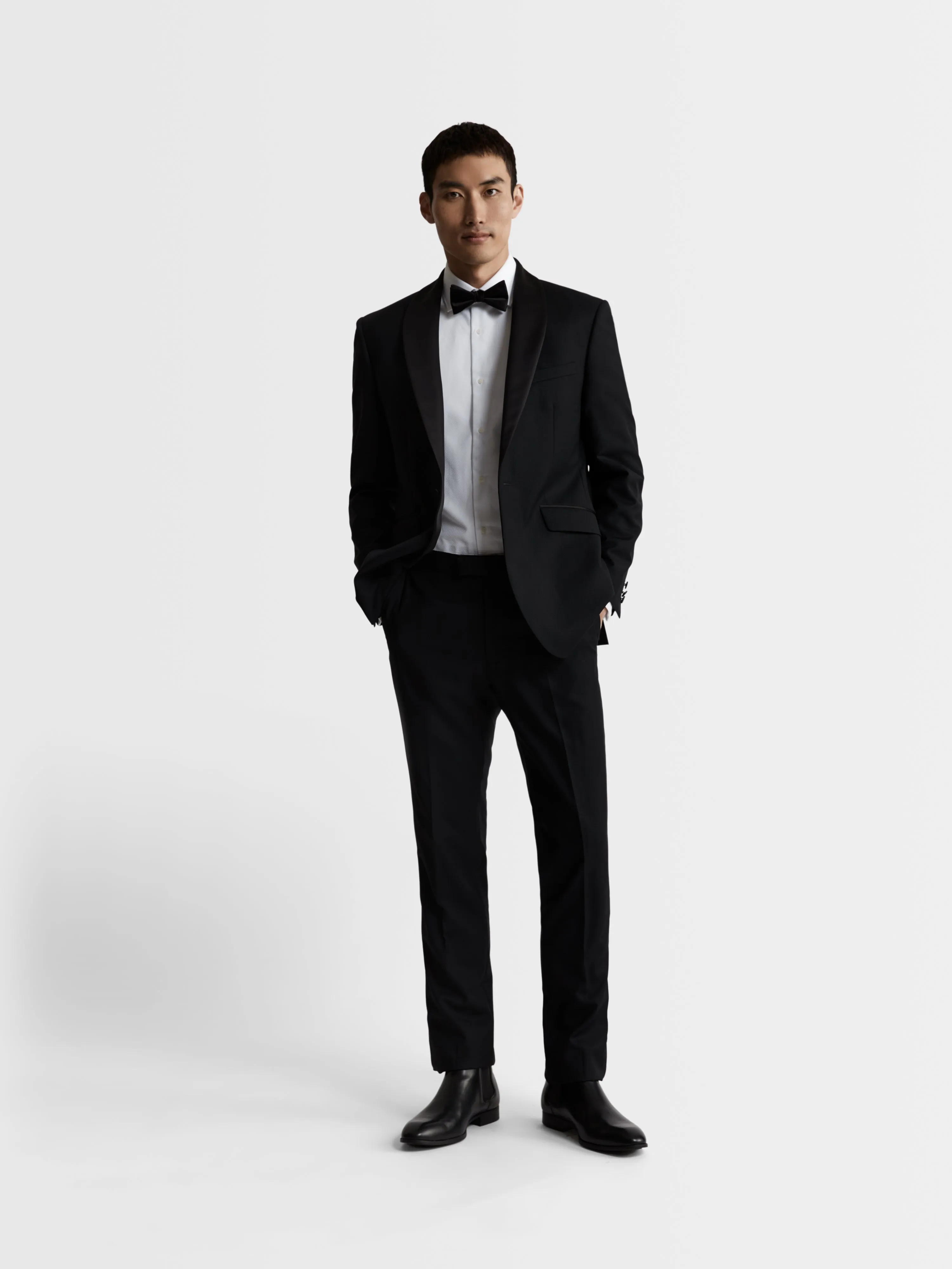 Draper Italian Luxury Slim Black Textured Dinner Jacket